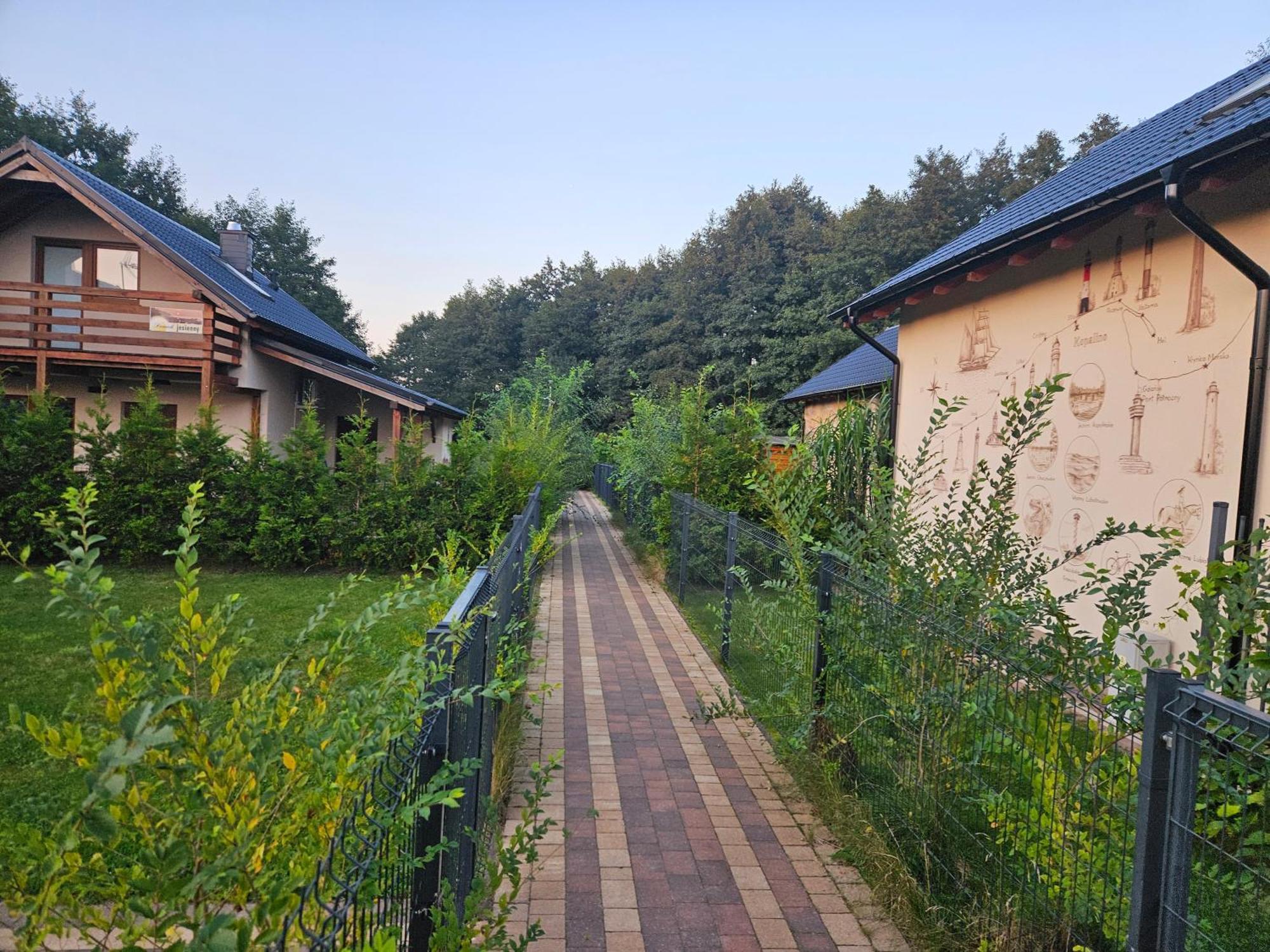 Osada Cztery Pory Roku - Dom Jesien Villa Kopalino Bagian luar foto