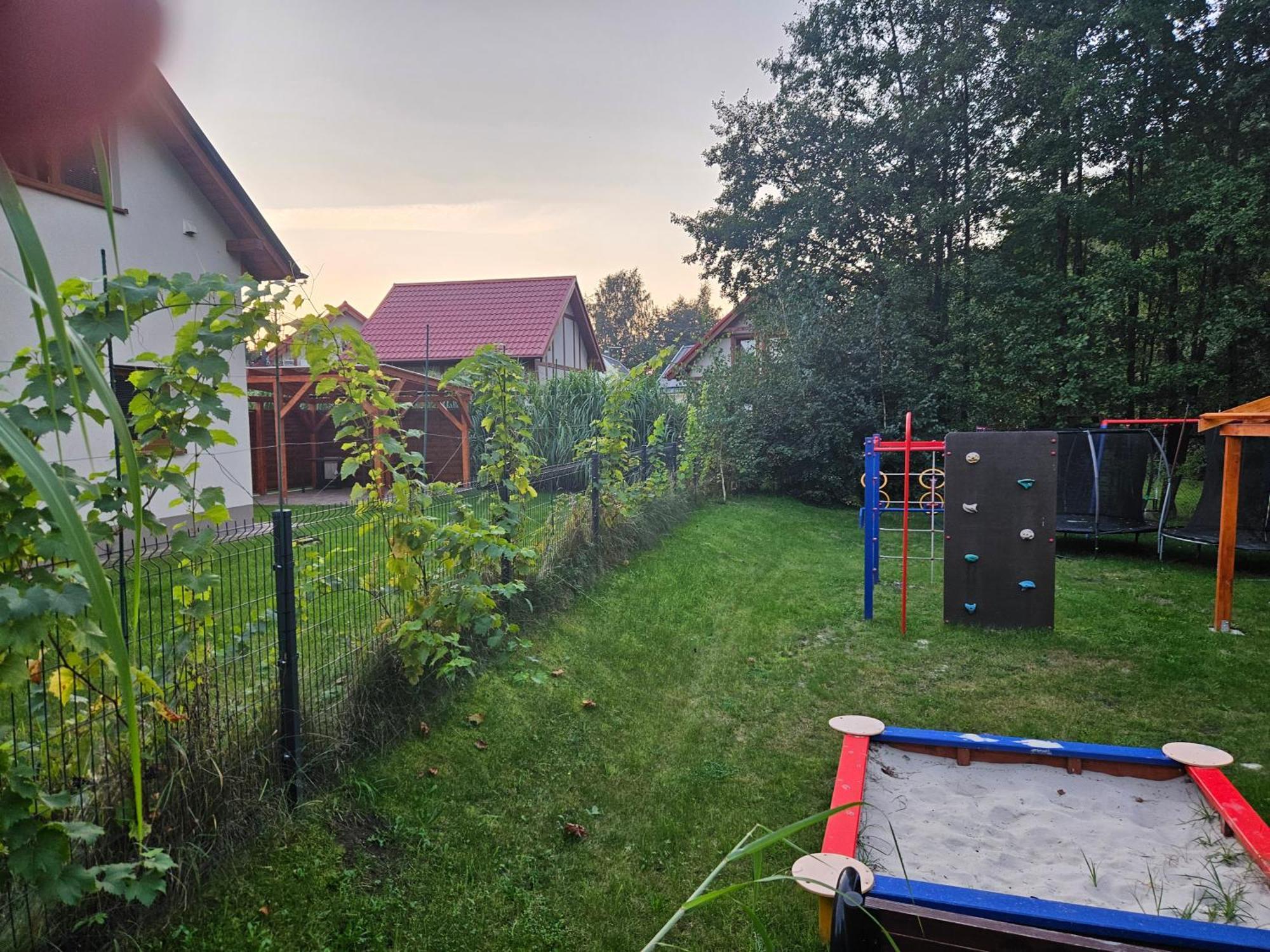 Osada Cztery Pory Roku - Dom Jesien Villa Kopalino Bagian luar foto